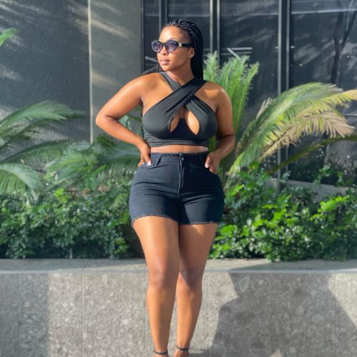 Women Hollow Out Halter Neck Crop Tops (S-10305)