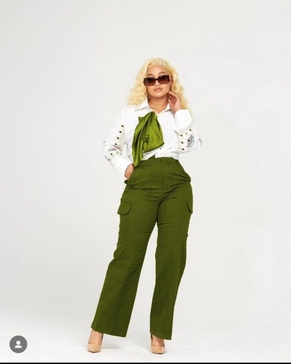 Elegant High Waist Cargo Pant, Shirt & Scarf Set (B31670)