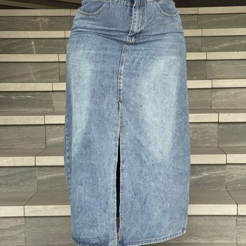 Woman’s Straight Slit Maxi Denim Skirt (C2715)