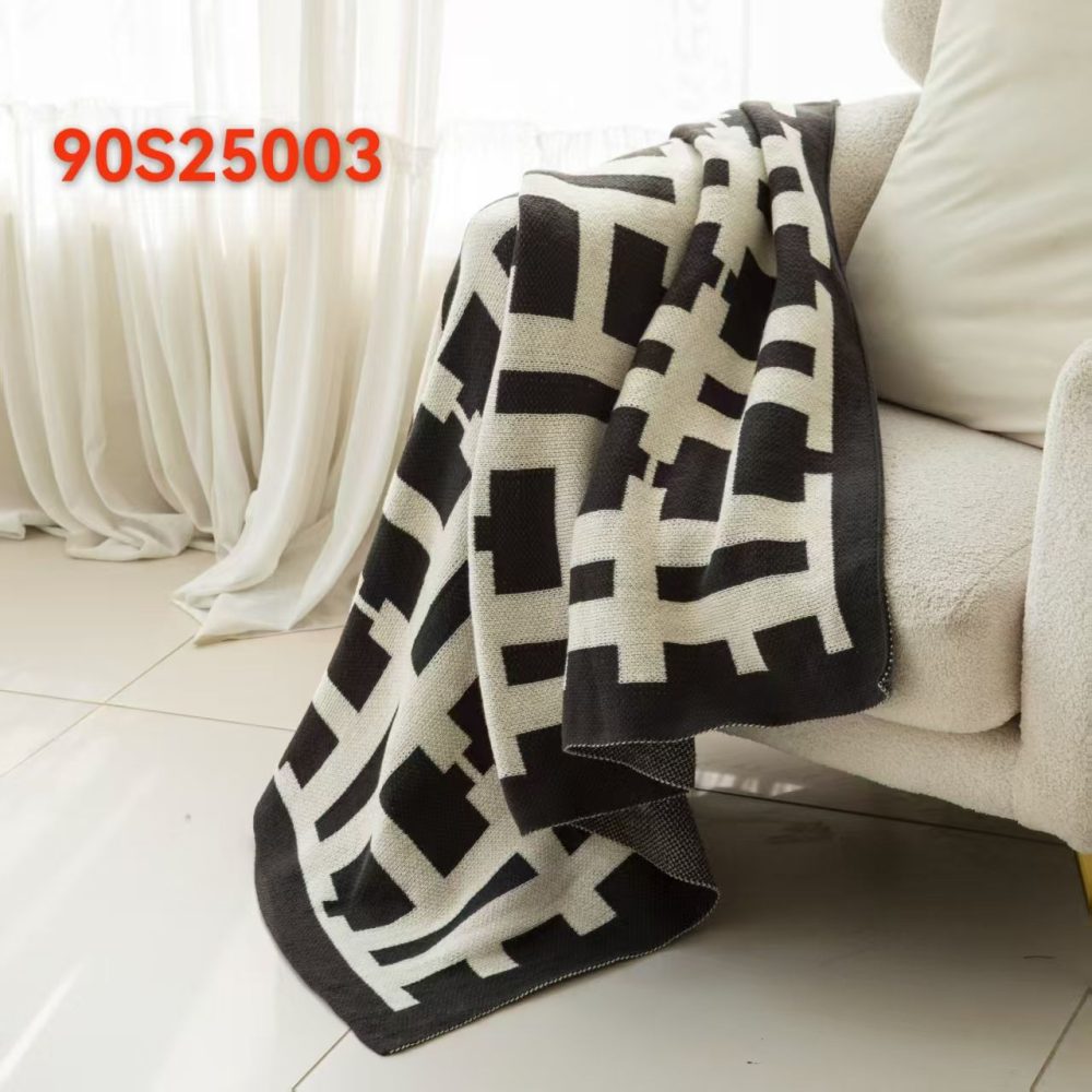 Geometric Pattern Knitted Blanket