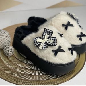 Ladies Fluffy Inner Slippers (668)