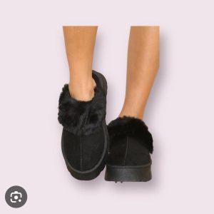 Ladies Comfy Fluffy Faux Fur Slip On Platform Slipper - Image 2