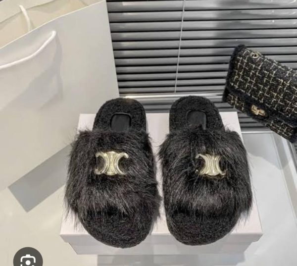 Women's Suede Slippers with Metal Buckle (9933)