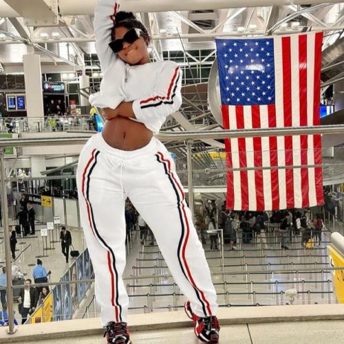 Woman's Stripe Detail Sweater Tracksuit (C3340)