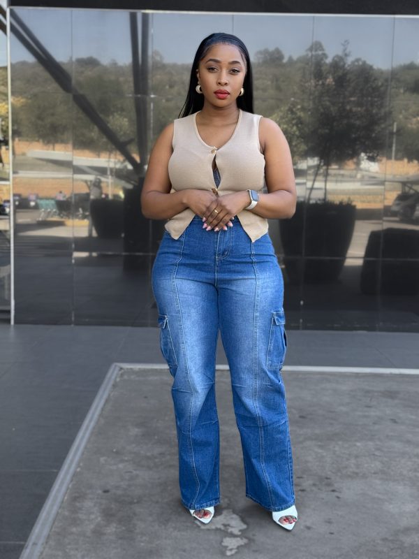 Woman’s High Waist Multi Cargo Jeans
