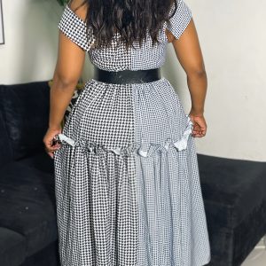 Woman's Sleeveless Maxi Dress With a Chick Belt (D4329) - Image 2