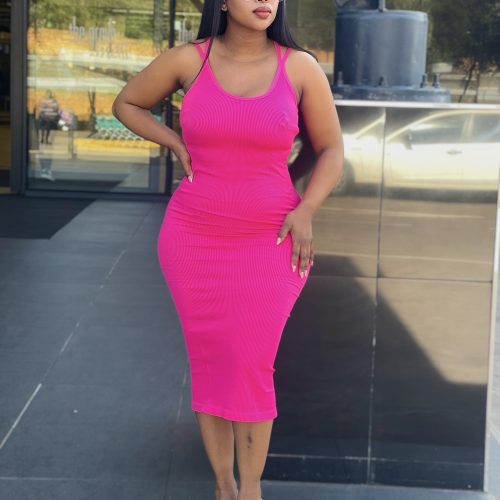 Woman's Sleeveless Mid Dress (242336)