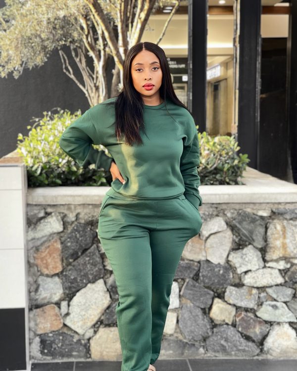Solid Drop Shoulder Sweatshirt & Sweatpants (D-825)